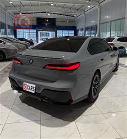 بي ام دبليو الفئة 7